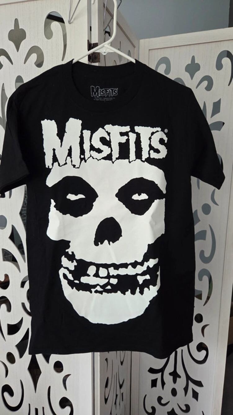 Misfits Crimson Ghost Skull Punk Rock Band T-Shirt Black Small 2014 NWOT